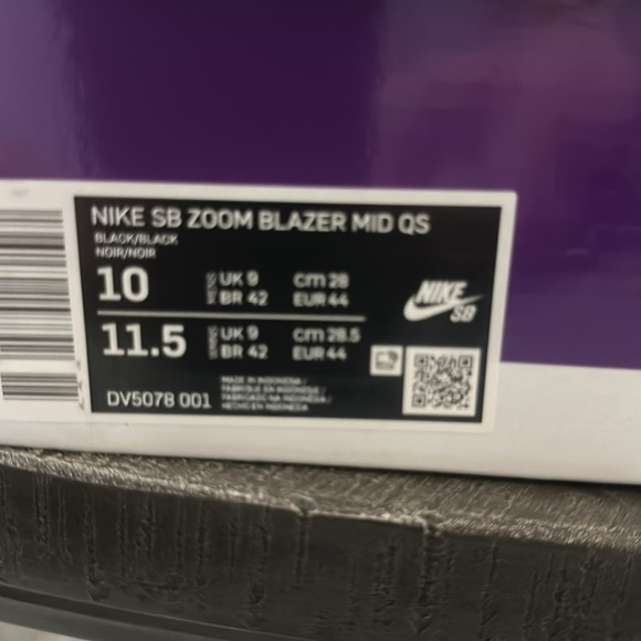 Supreme Nike Blazers - Picture 3 of 4